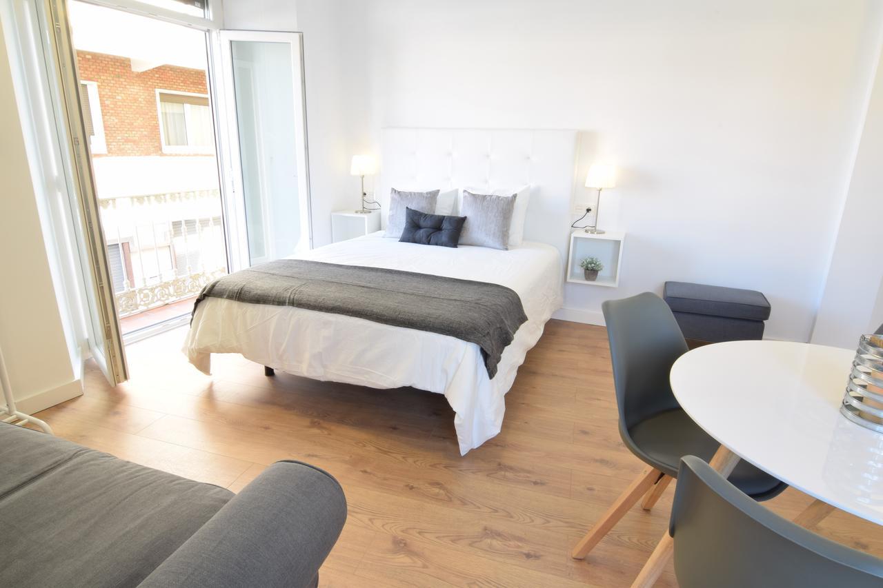 Premium Historic Center & Parking Apartment Malaga Luaran gambar